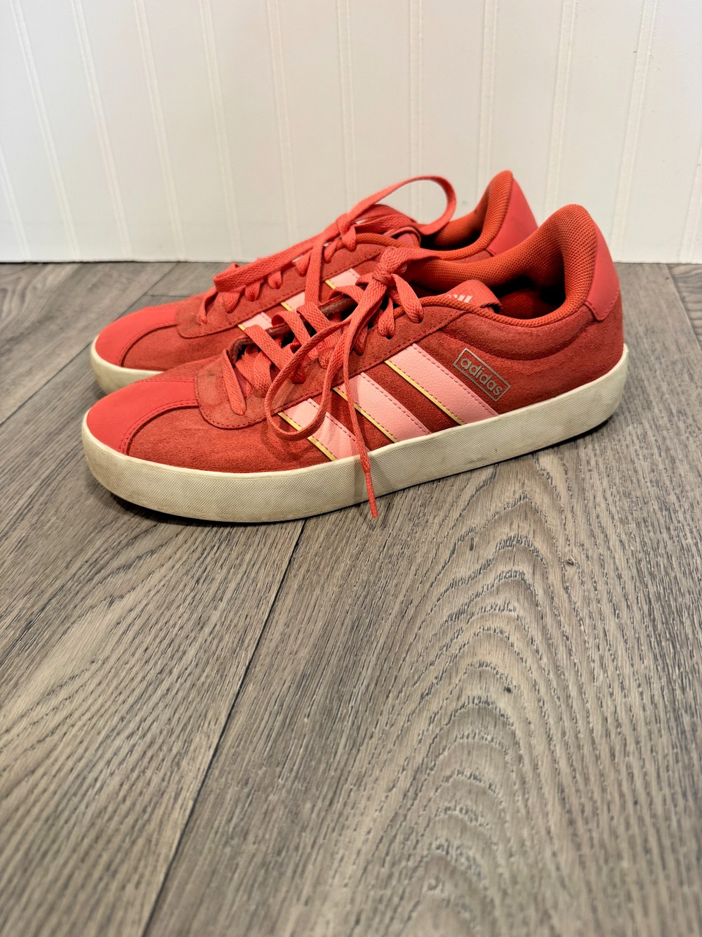 adidas VL Court 3.0 Women’s Low Top Lace-Up Sneakers Pink Size 8.5